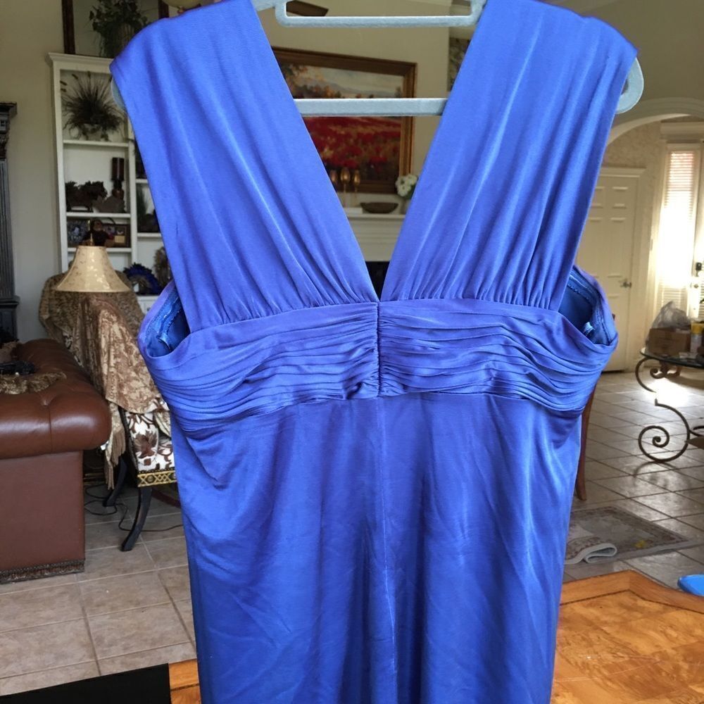 Bcbg max Royal Satin Pleated Luxury Tank! - Picture 2 of 8